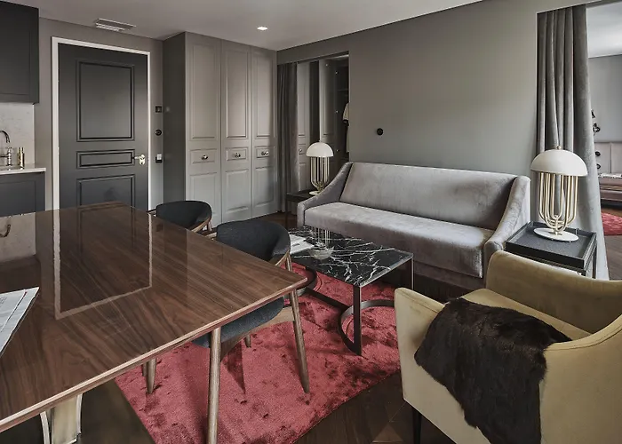 O Artista Boutique Suites 5*