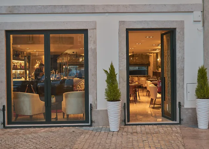 O Artista Boutique Suites Hotel 5*